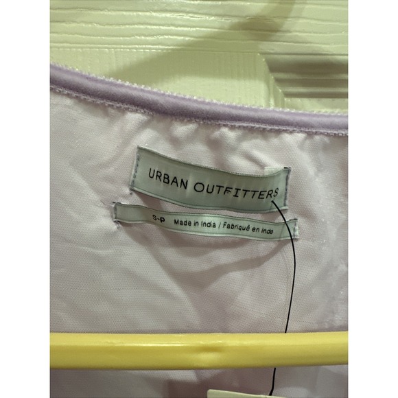 NWT Urban Outfitters Drew Velvet Tie-Waist Top Lavender Women's S - Picture 2 of 5